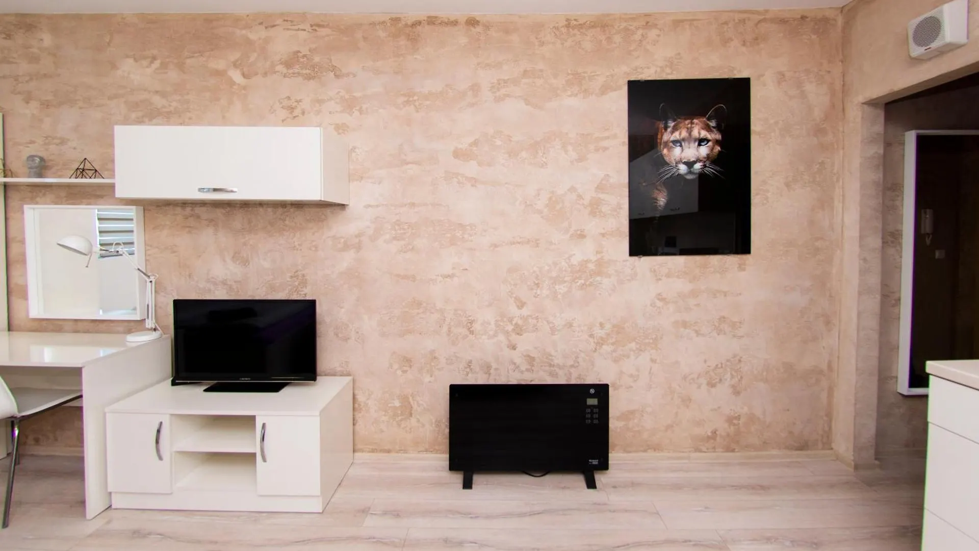 Savana Place & Private Parking Apartment Sofia